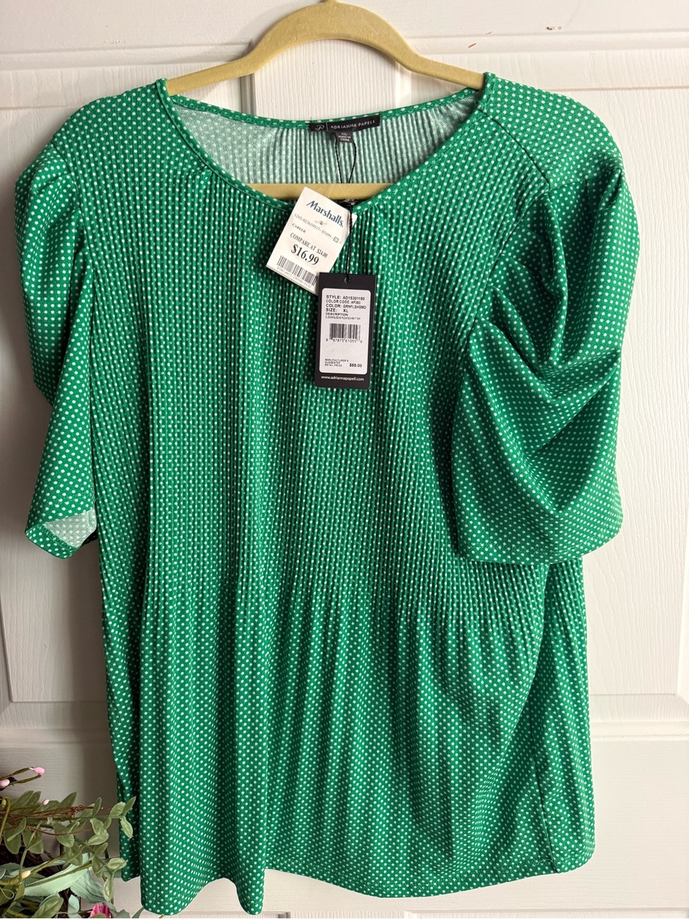 Adrianna Papell Green Polka Dot Puff Sleeve Blouse